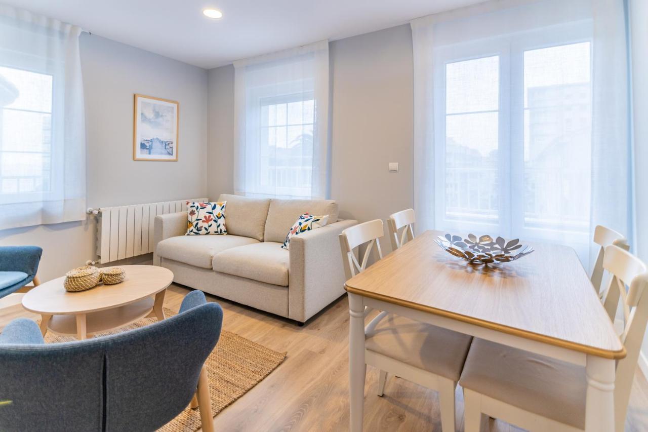 Villa Marta - Apartamentos Centricos Junto Al Mar Castro Urdiales Esterno foto