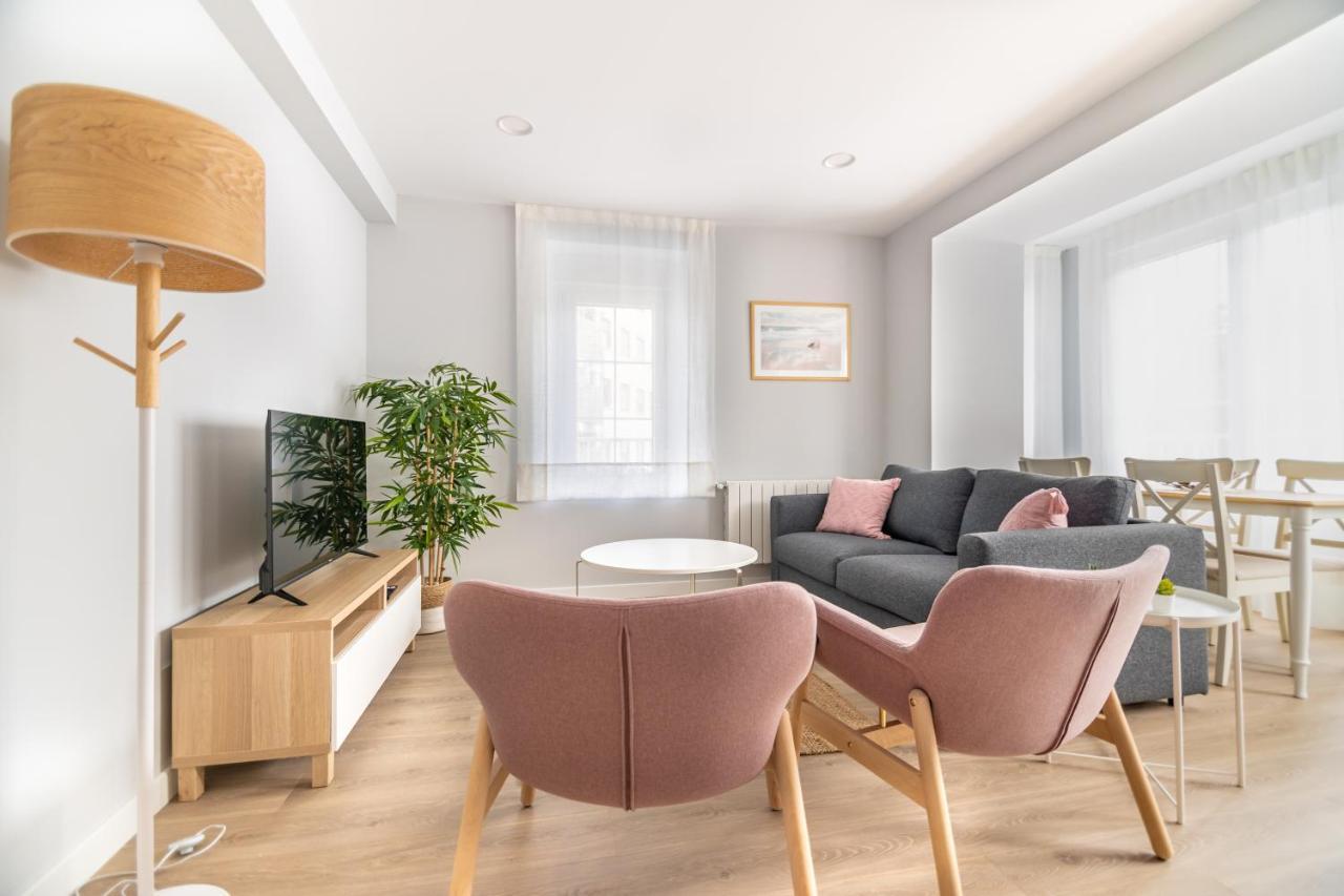 Villa Marta - Apartamentos Centricos Junto Al Mar Castro Urdiales Esterno foto