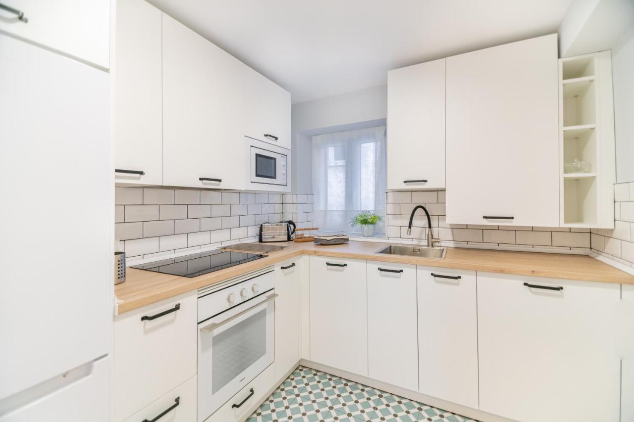 Villa Marta - Apartamentos Centricos Junto Al Mar Castro Urdiales Esterno foto